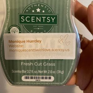 Scentsy Fresh Cut Grass Wax Bar